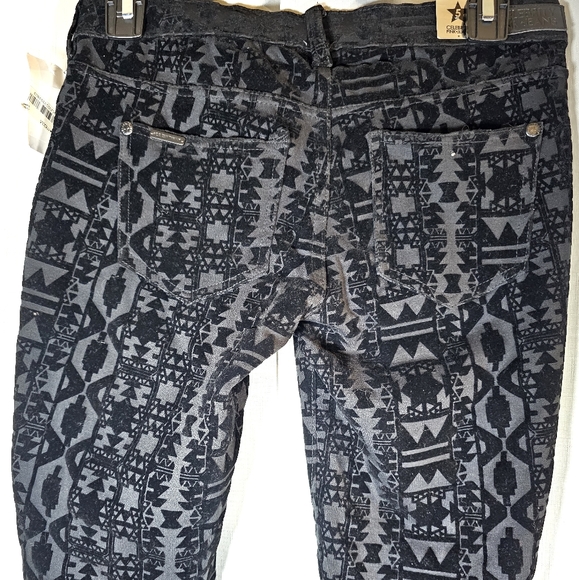 Celebrity Pink Velour Pattern Jeans - Picture 3 of 10